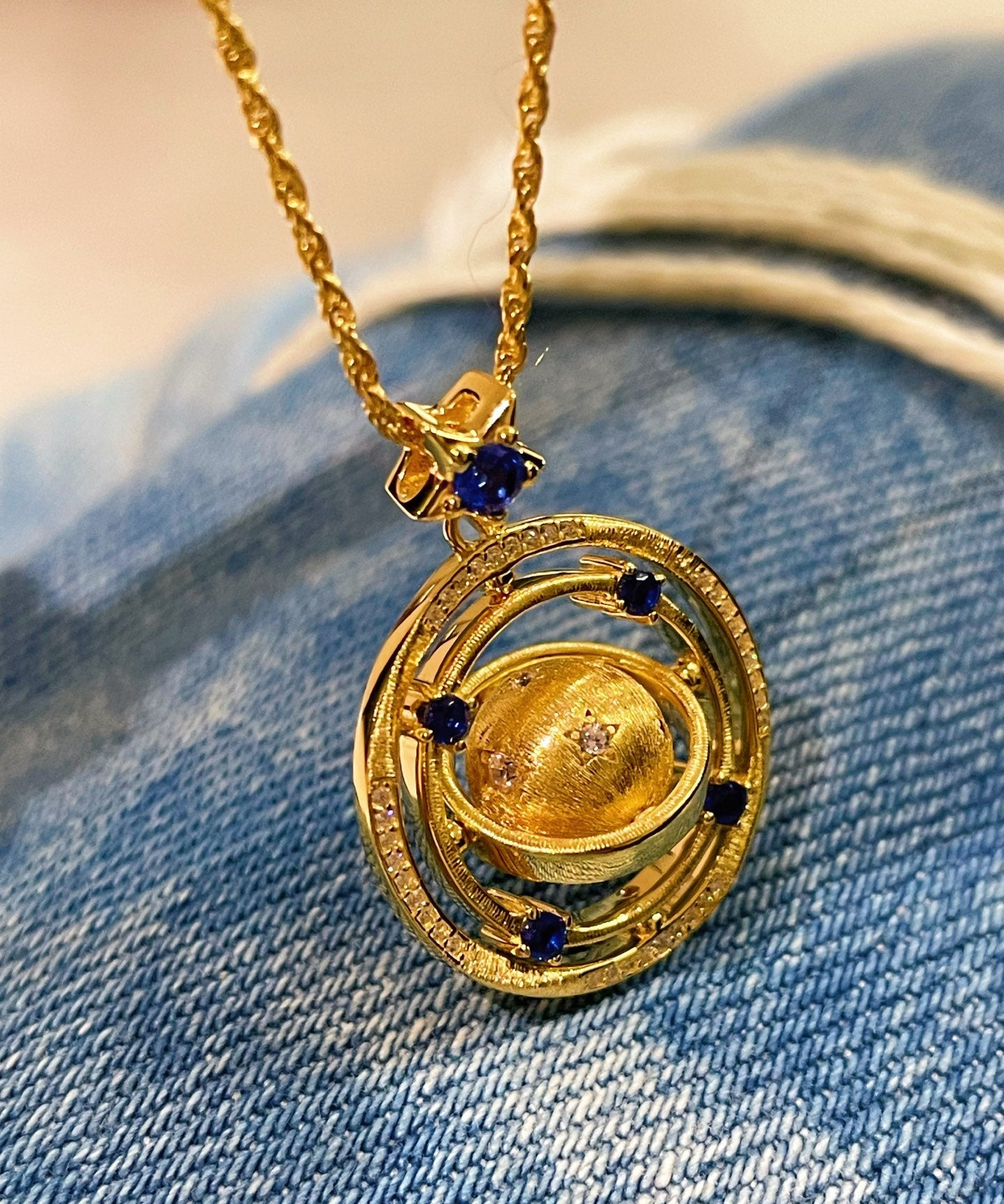 Blue Sapphire Cosmic Orbit Necklace - floysun