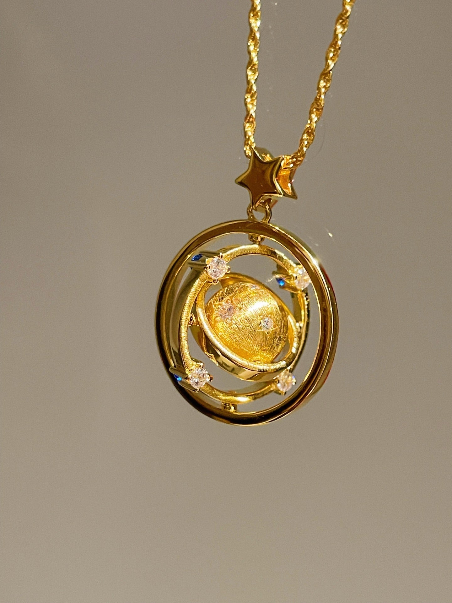 Blue Sapphire Cosmic Orbit Necklace - floysun