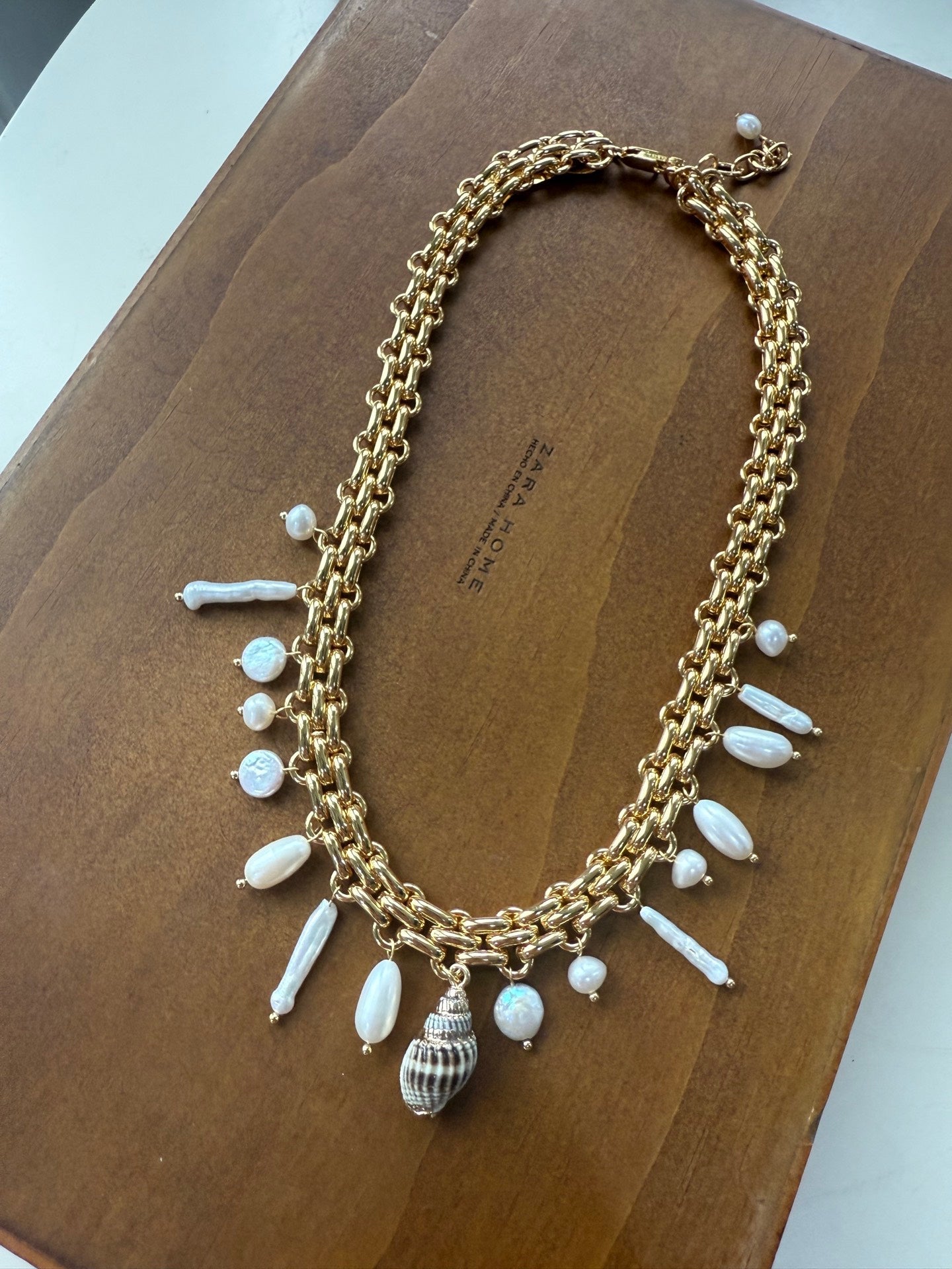 Bohemian Charm Wide Chain Necklace – Natural Pearls & Shell Accents - floysun
