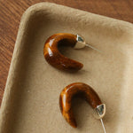 Bold Arc – Natural Stone C - Hoop Earrings in Black Onyx, Tiger’s Eye & Red Stone - floysun