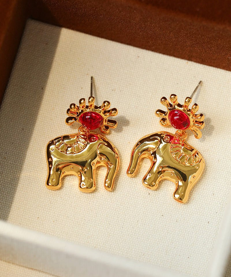 “Born to Shine” Garnet Elephant Earrings - Gold - floysun
