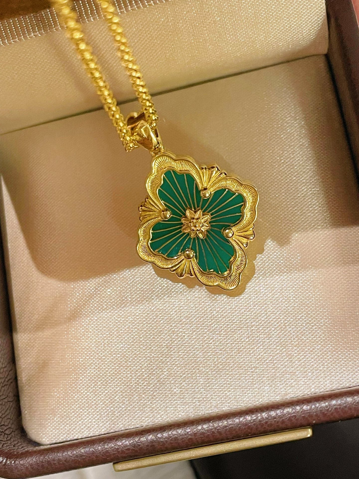 Boucheron - Inspired Four - Leaf Clover Necklaces – Green Onyx - floysun