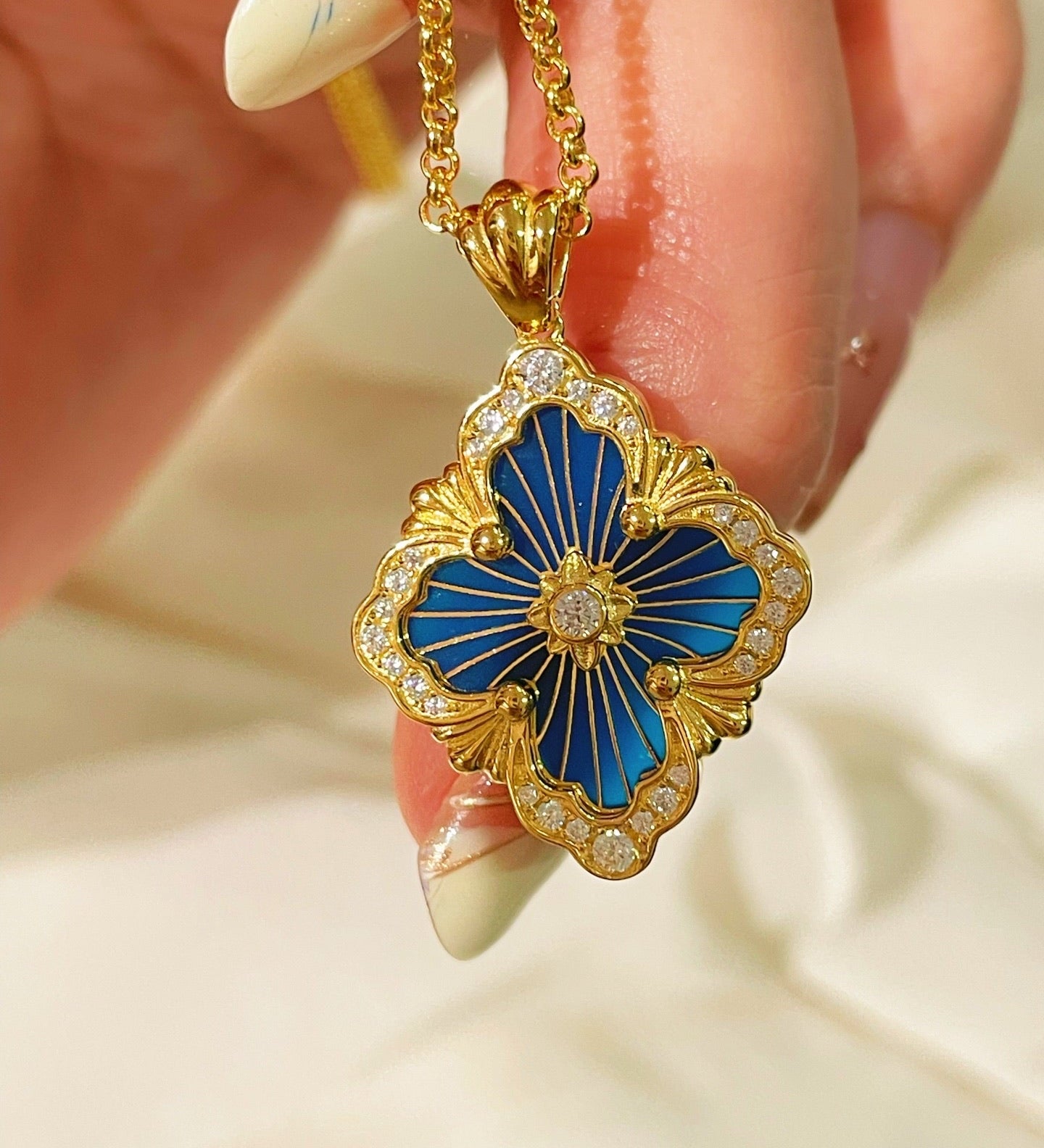Boucheron - Inspired Four - Leaf Clover Necklaces – Red Carnelian / Black Onyx / Green Onyx / Blue Chalcedony - floysun