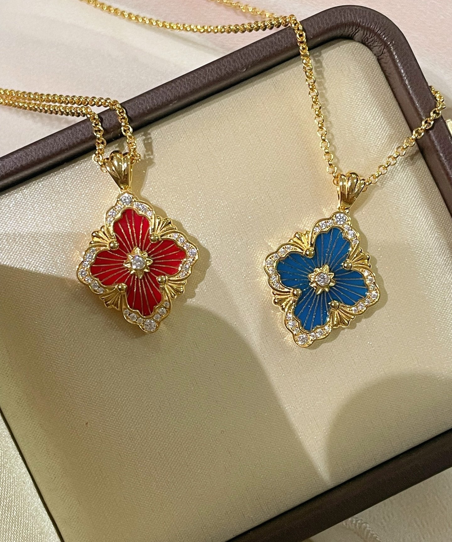 Boucheron - Inspired Four - Leaf Clover Necklaces – Red Carnelian / Black Onyx / Green Onyx / Blue Chalcedony - floysun
