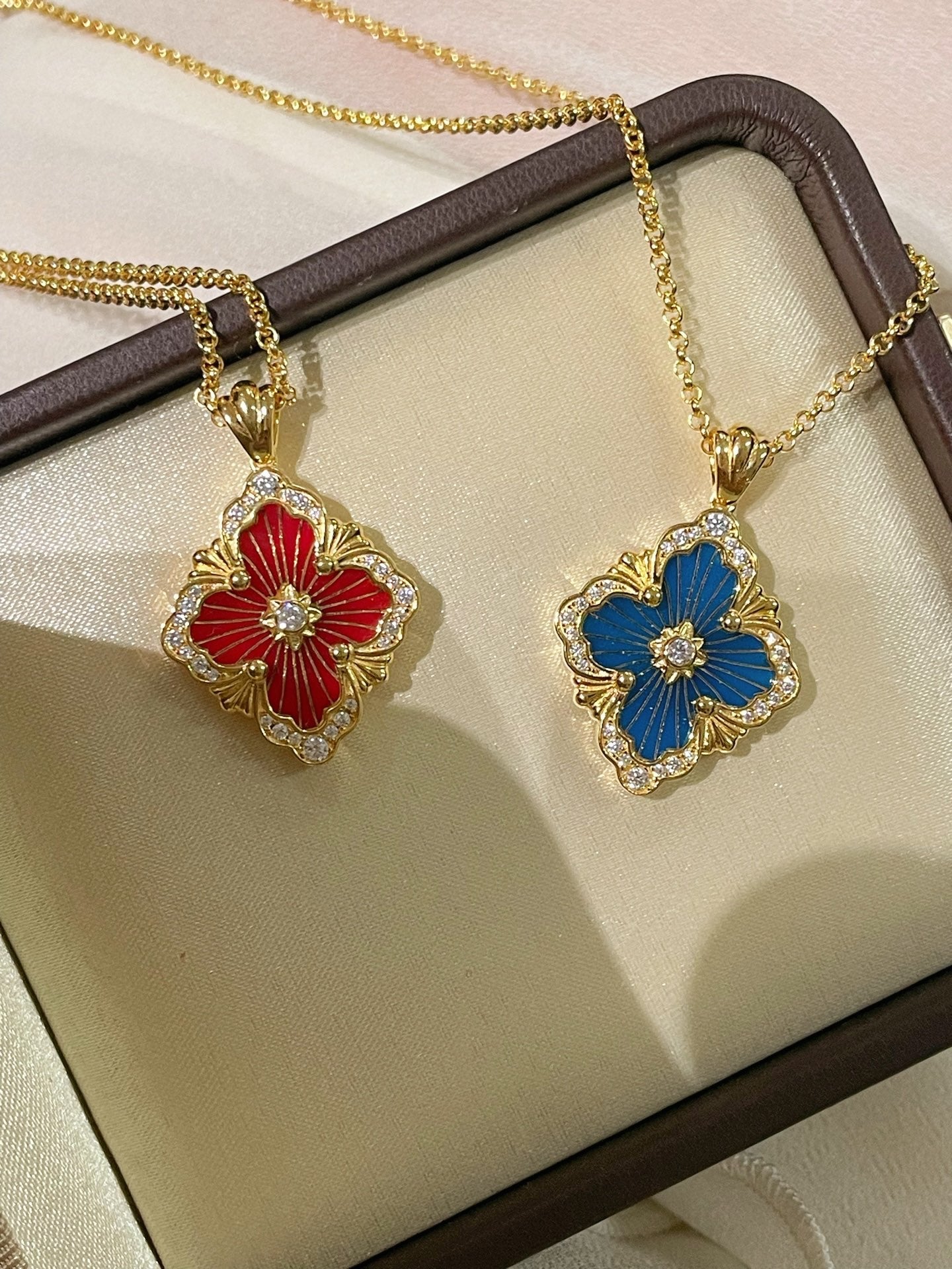 Boucheron - Inspired Four - Leaf Clover Necklaces – Red Carnelian / Black Onyx / Green Onyx / Blue Chalcedony - floysun