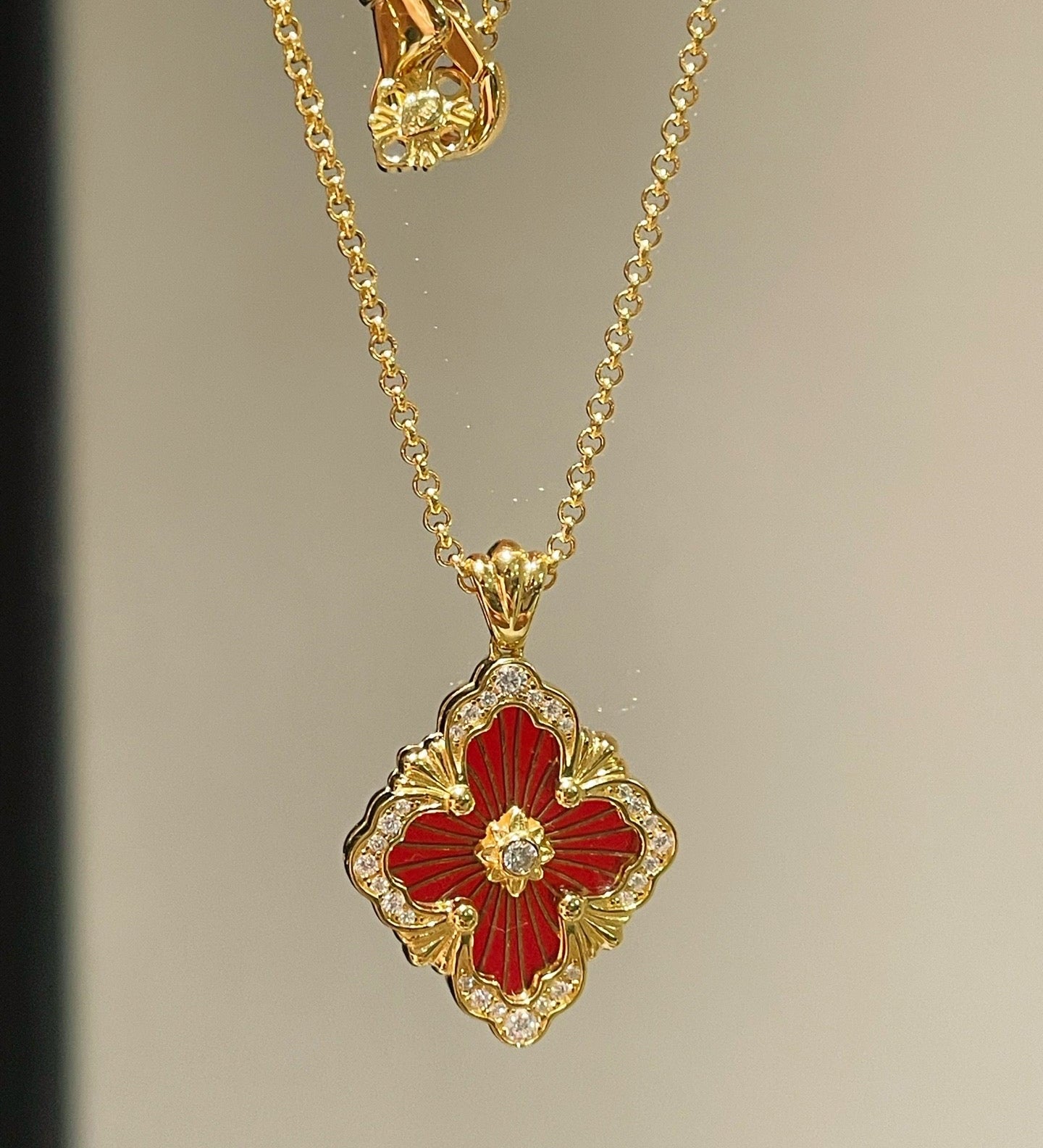 Boucheron - Inspired Four - Leaf Clover Necklaces – Red Carnelian / Black Onyx / Green Onyx / Blue Chalcedony - floysun