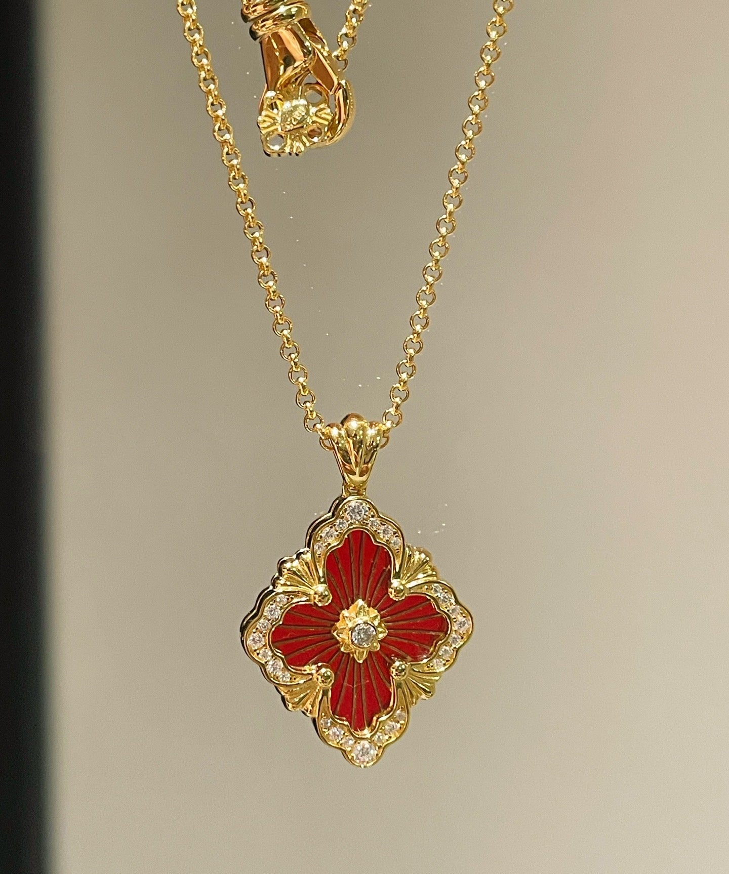 Boucheron - Inspired Four - Leaf Clover Necklaces – Red Carnelian / Black Onyx / Green Onyx / Blue Chalcedony - floysun