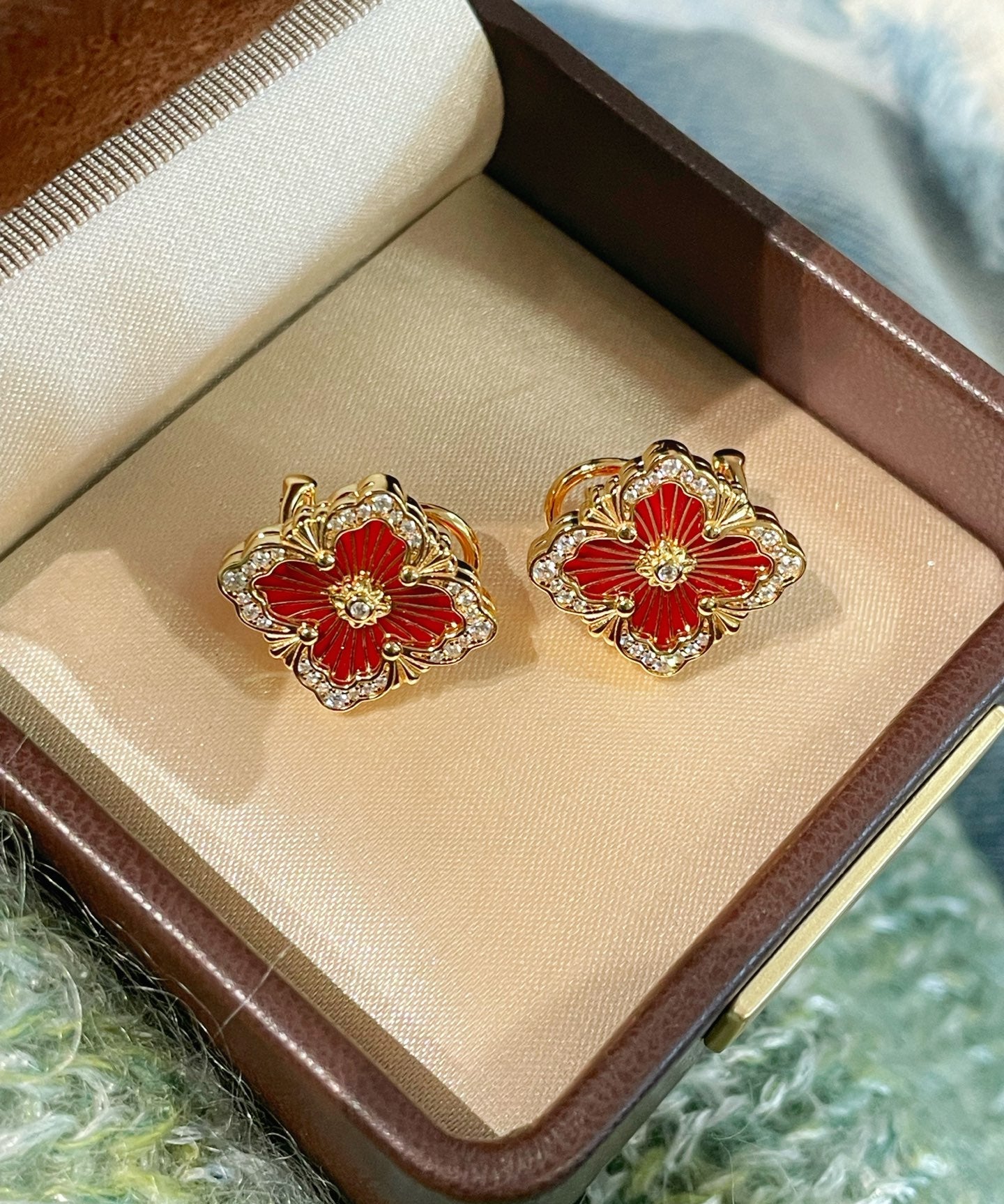 Boucheron - Inspired Four - Leaf Clover Stud Earrings – Red Carnelian - floysun