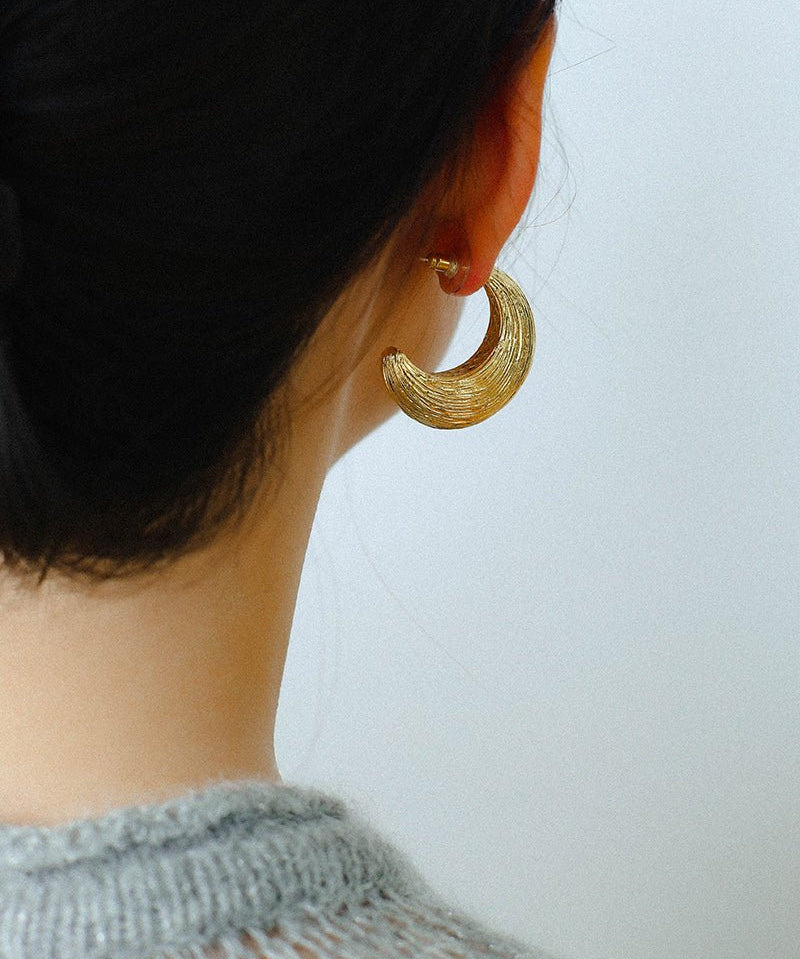 Brushed Crescent Hoop Earrings - floysun