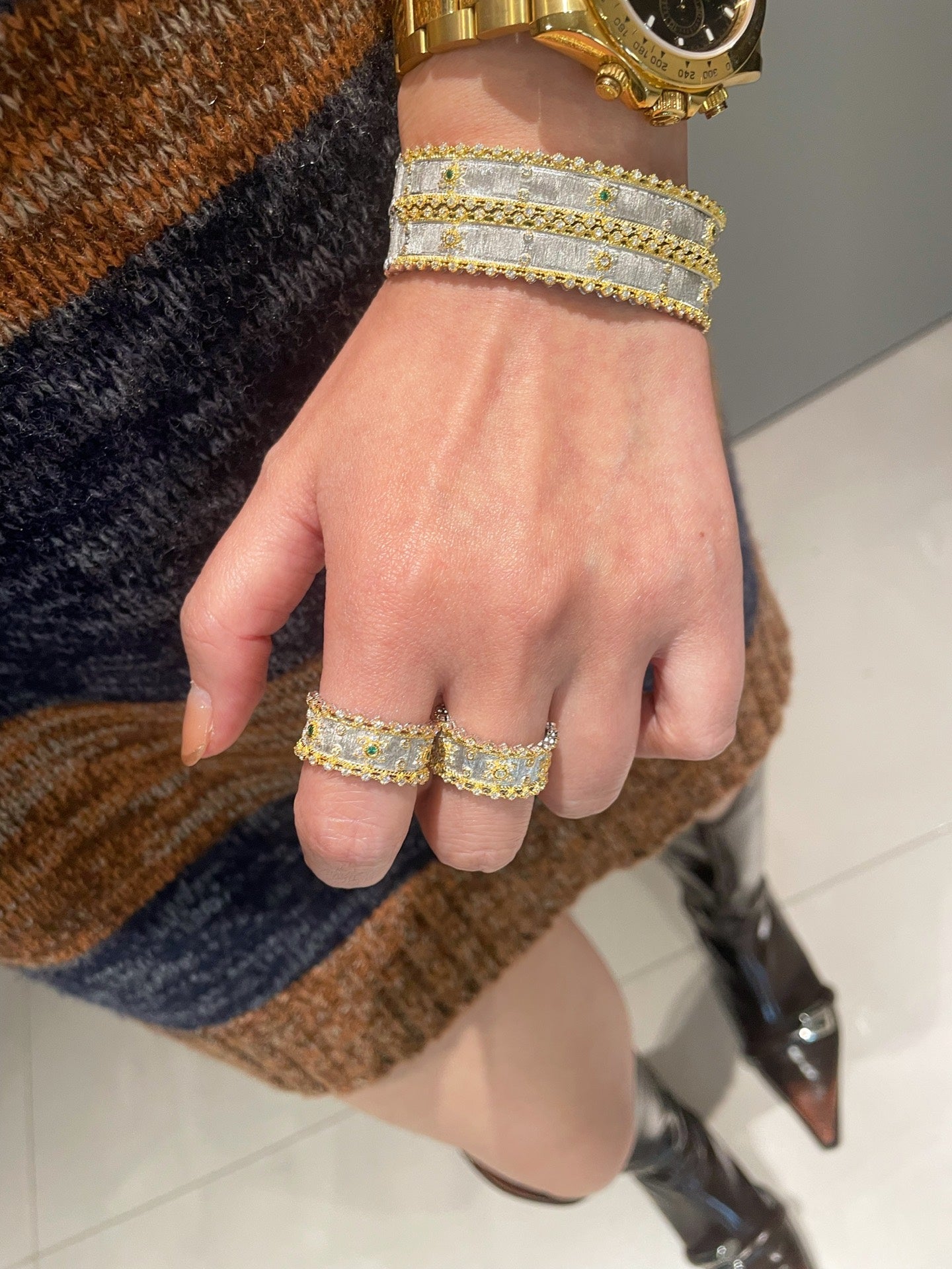 Brushed Dual - Tone Sunflower Wide Band Ring - floysun