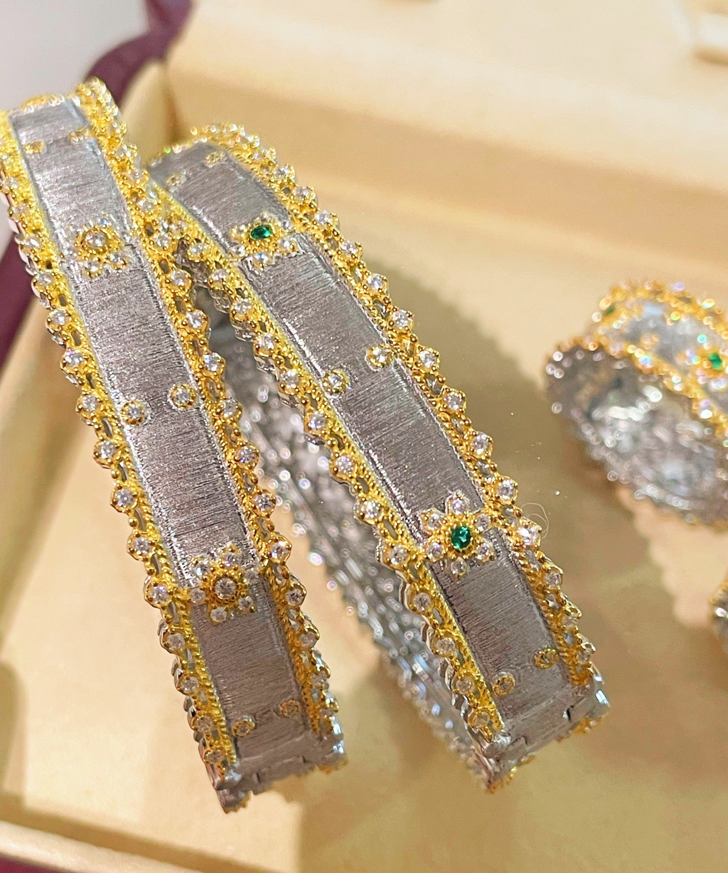 Brushed Palace - Style Sunflower Wide Cuff Bracelet - floysun