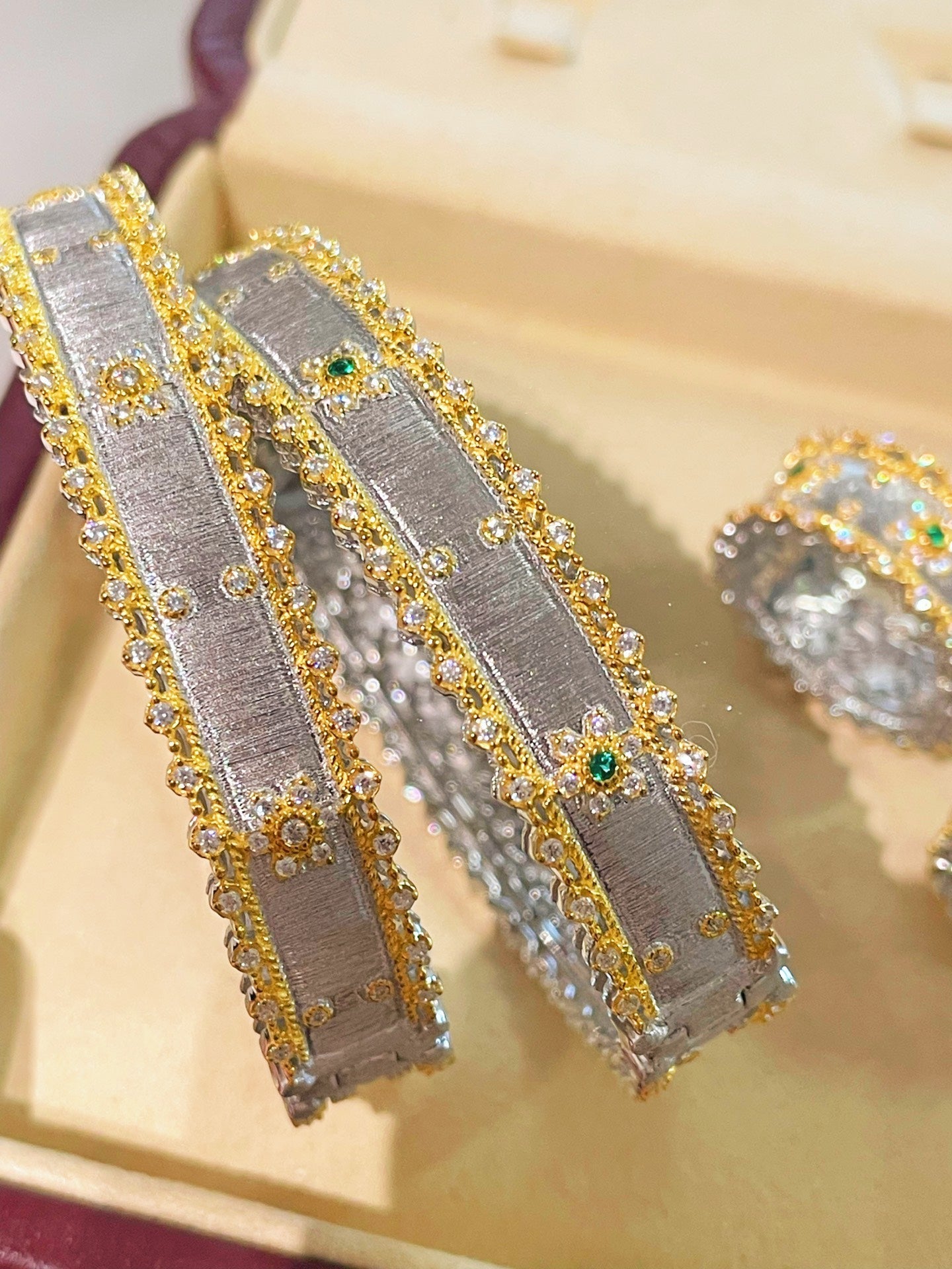 Brushed Palace - Style Sunflower Wide Cuff Bracelet - floysun