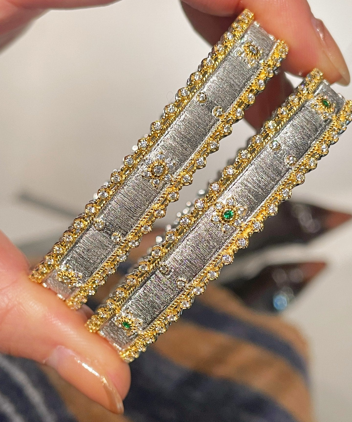 Brushed Palace - Style Sunflower Wide Cuff Bracelet - floysun