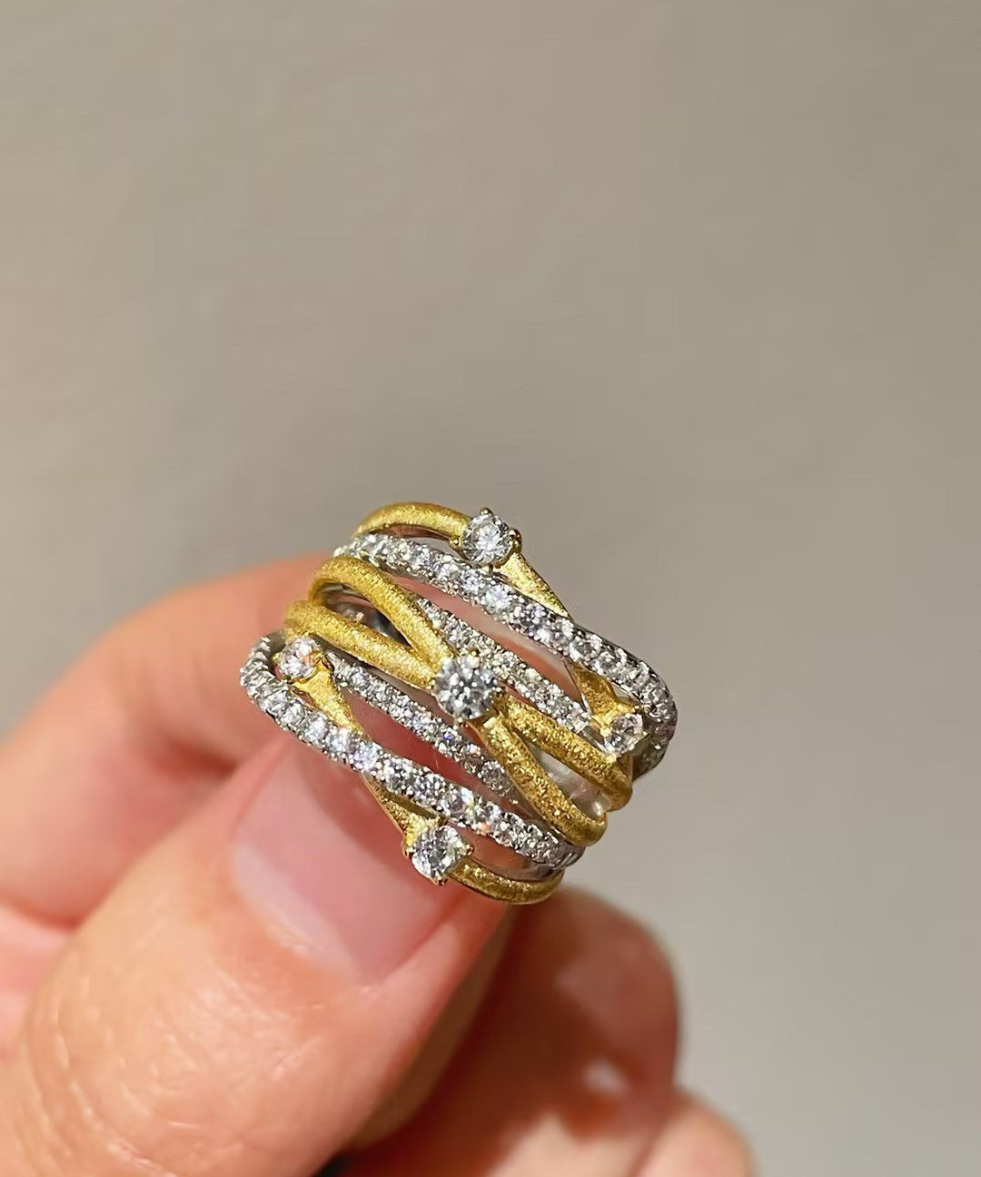 Brushed Sparkling Diamond Cross - Line Wide Band Ring - floysun
