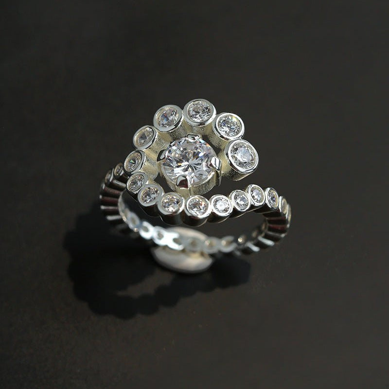 Bubble Spiral Halo CZ Statement Ring - floysun