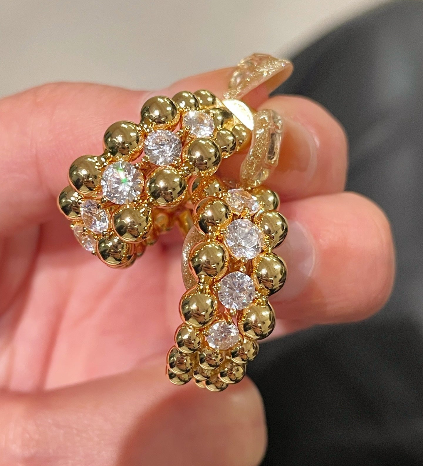 BubbleGlow Pavé Beaded Huggie Stud Earrings - floysun