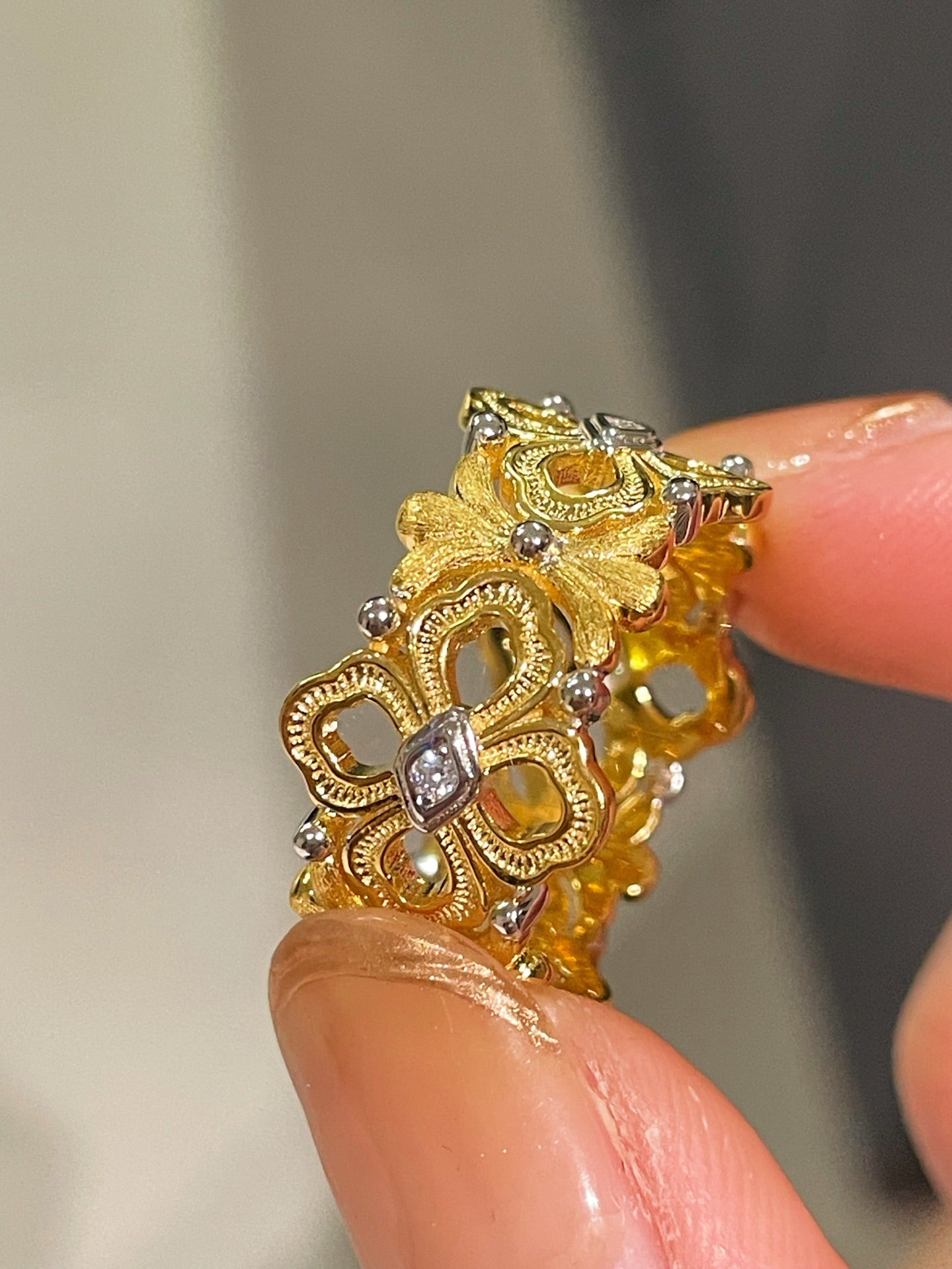 Buccellati - Inspired Matte Multi - Floral Ring - floysun