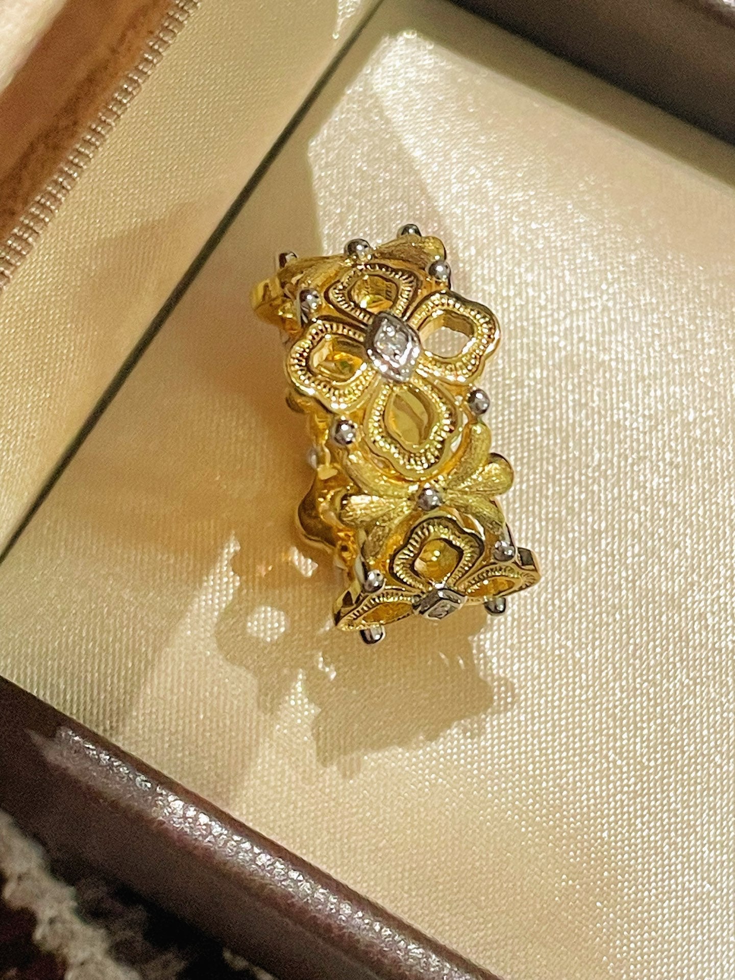 Buccellati - Inspired Matte Multi - Floral Ring - floysun
