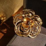 Camellia Openwork Amber Brooch - floysun