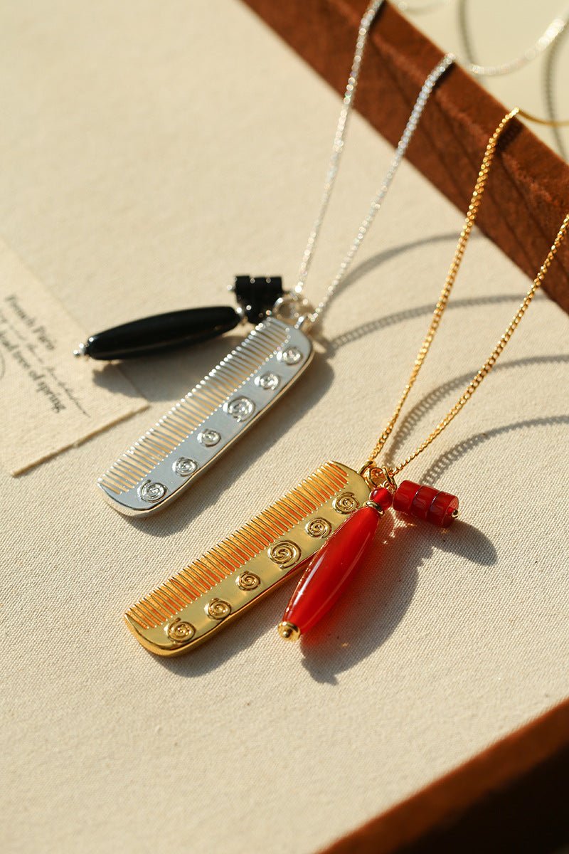 Carved Agate Comb Pendant Necklace - floysun