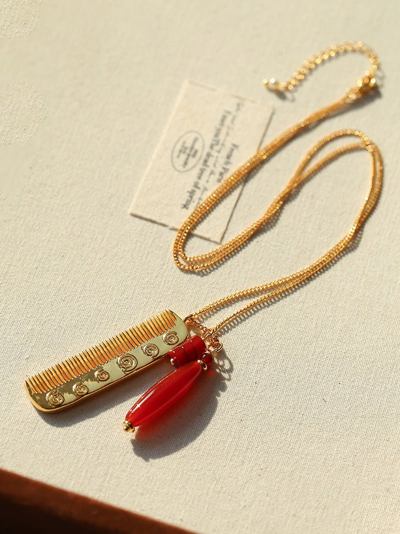Carved Agate Comb Pendant Necklace - floysun