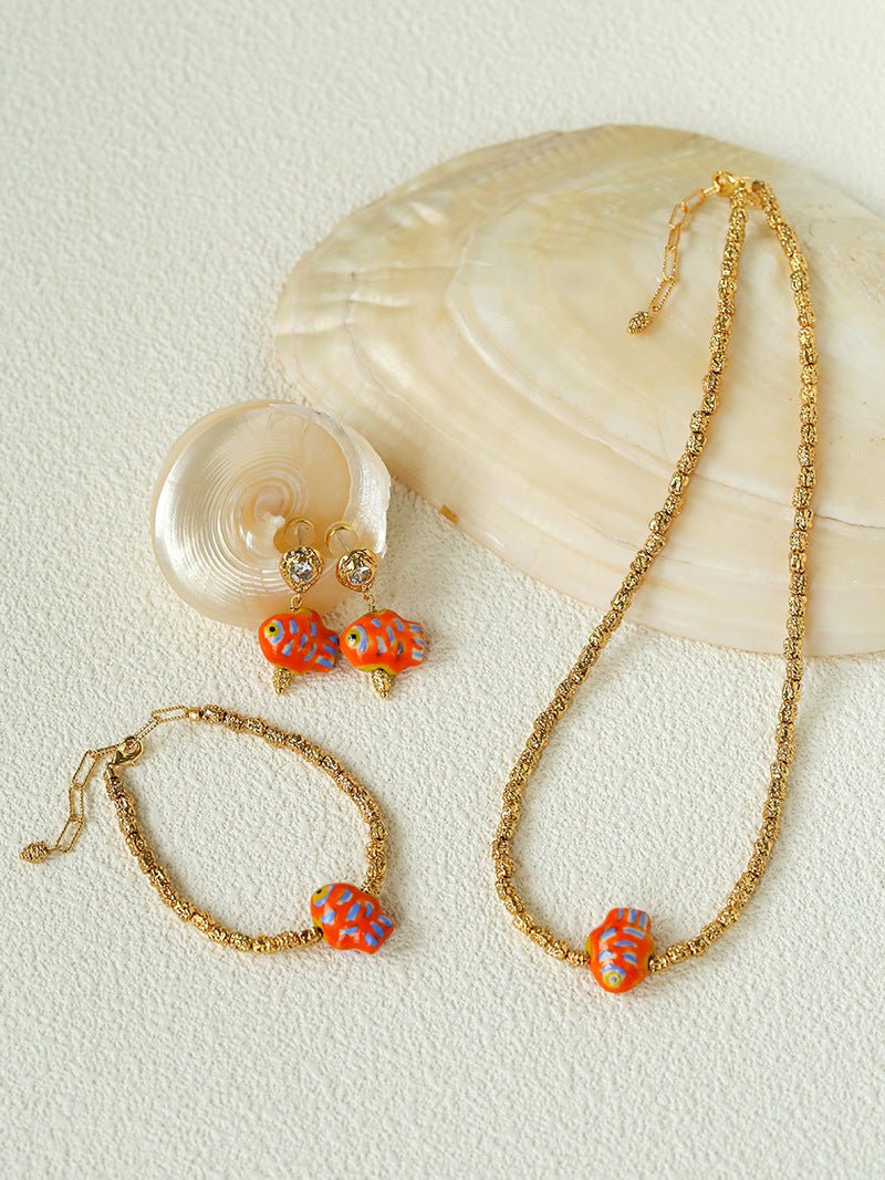 Ceramic Fish Lava Texture Gold Collarbone Necklace - floysun