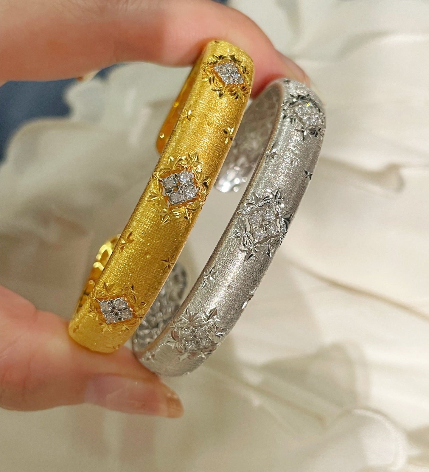 Clover Brushed Pavé Bangle - floysun