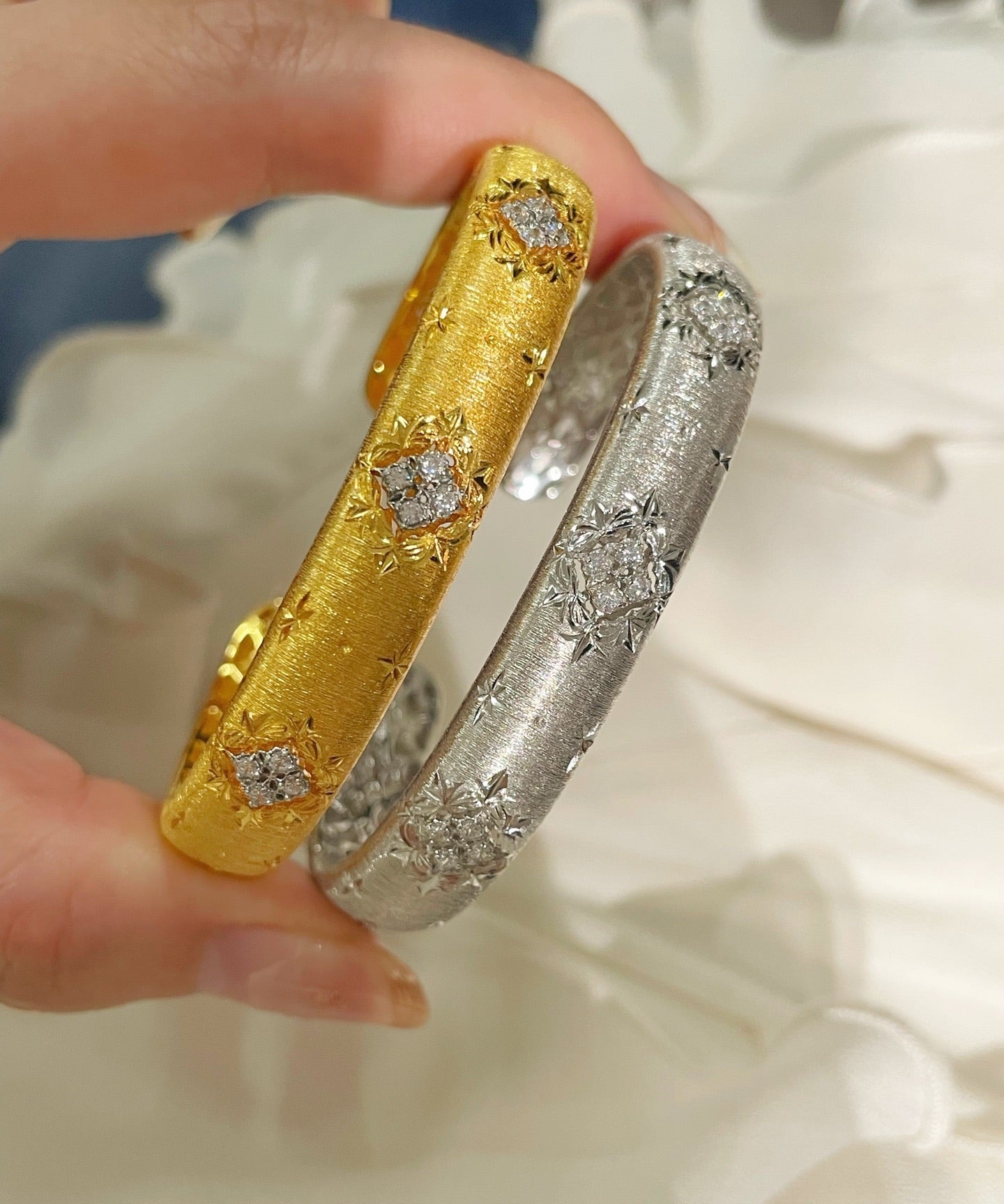 Clover Brushed Pavé Bangle - floysun