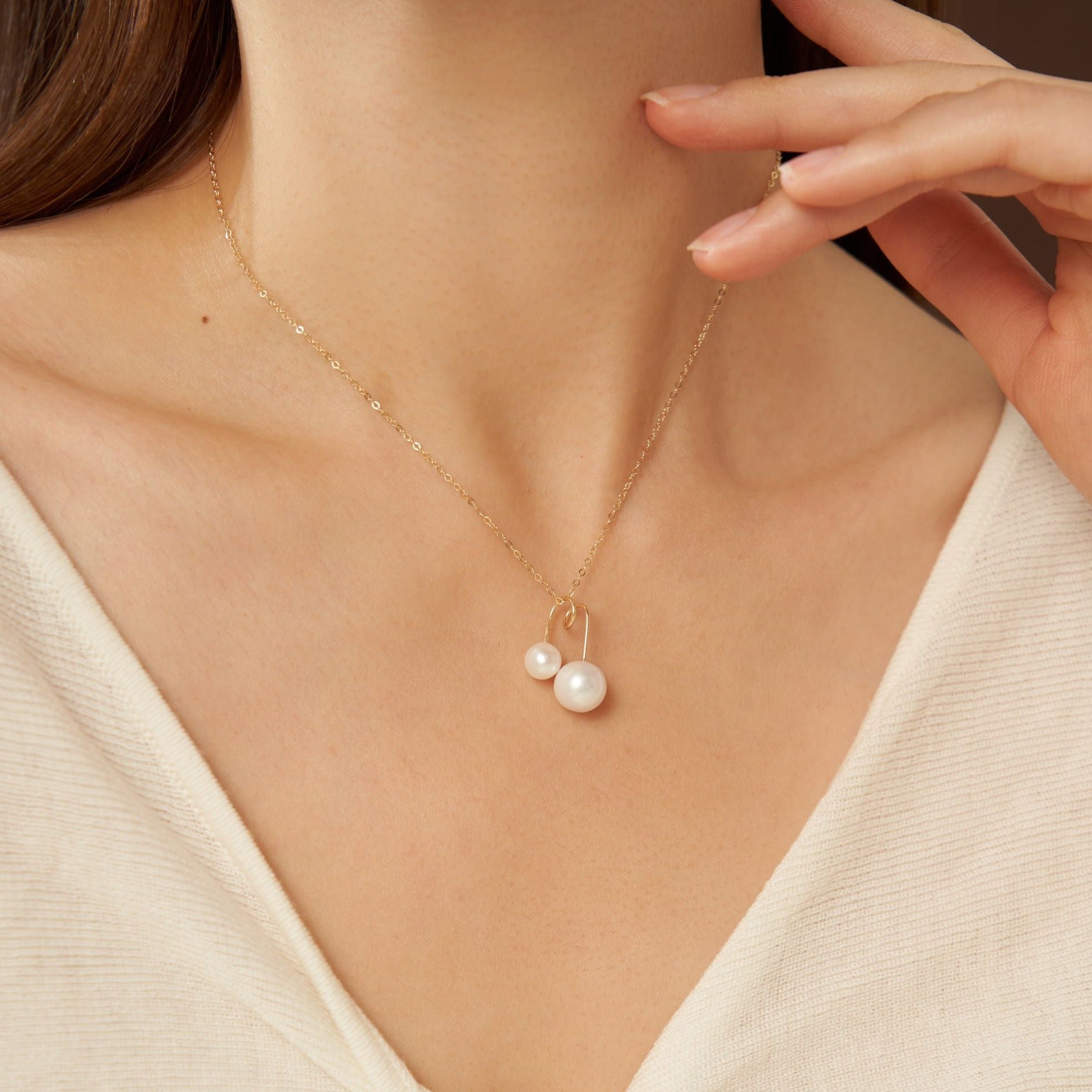 COCOKIM Embellished Series Double Pearl Mom Necklace - floysun