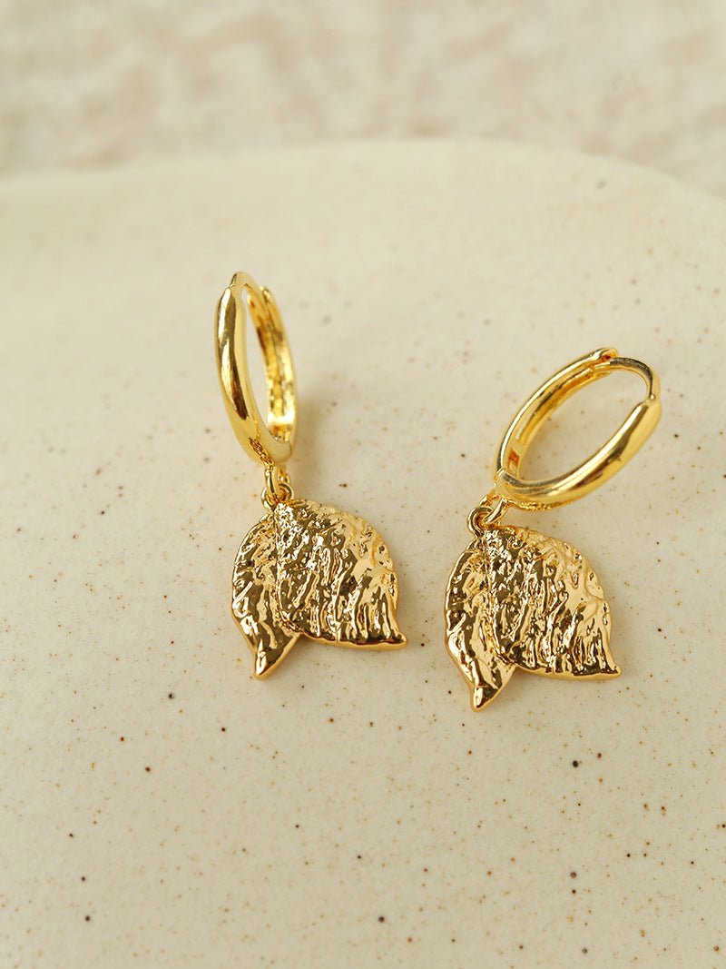 Dainty Dangling Tulip Huggie Hoop Earrings - Vintage Hammered Metal Floral Charm Hoops - floysun