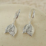Dainty Dangling Tulip Huggie Hoop Earrings - Vintage Hammered Metal Floral Charm Hoops - floysun