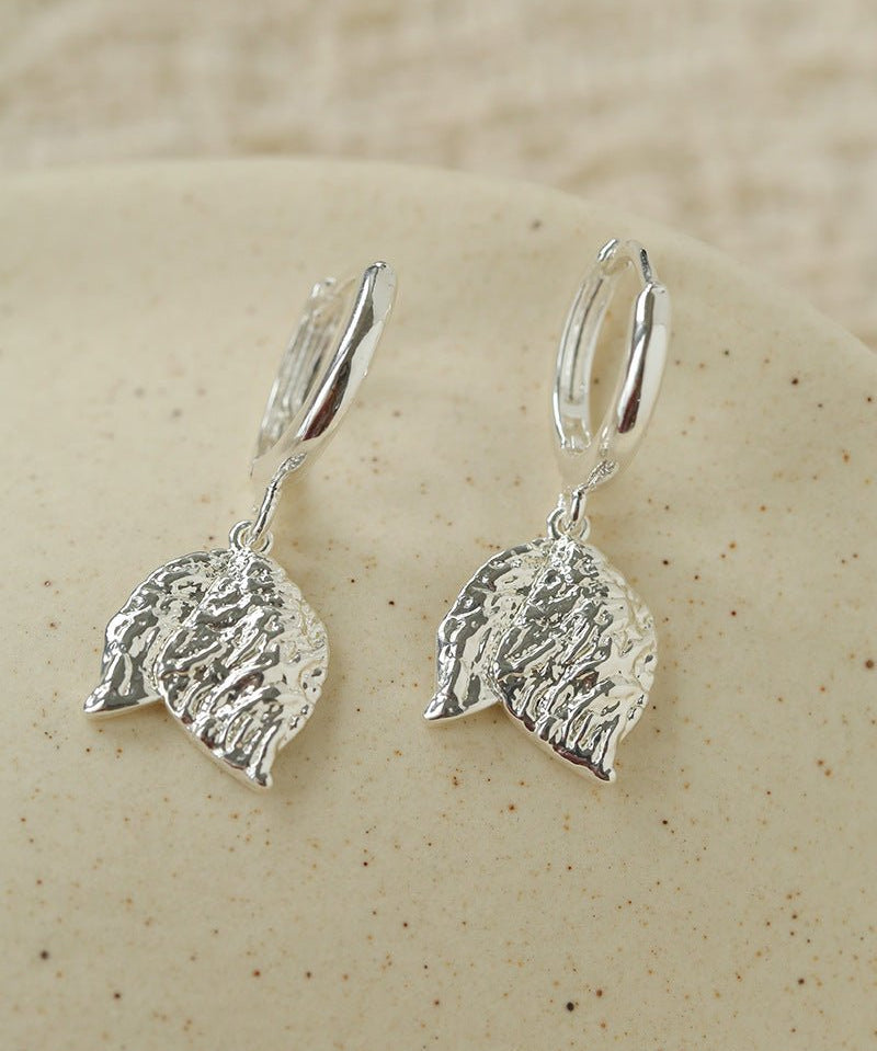 Dainty Dangling Tulip Huggie Hoop Earrings - Vintage Hammered Metal Floral Charm Hoops - floysun