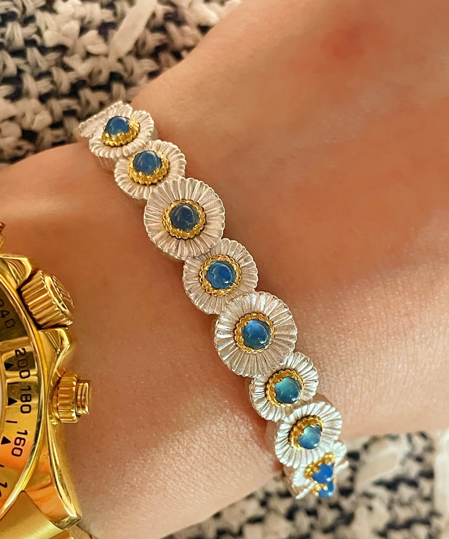 Daisy Bloom Blue Agate Open Cuff Bracelet - floysun
