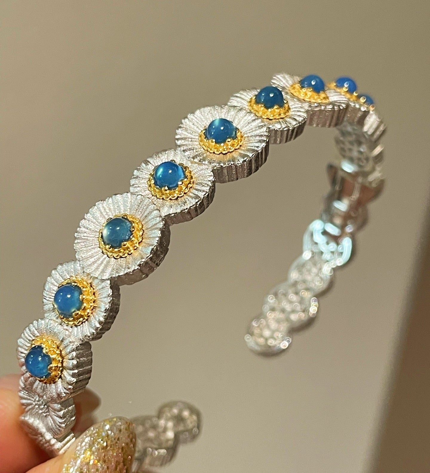 Daisy Bloom Blue Agate Open Cuff Bracelet - floysun