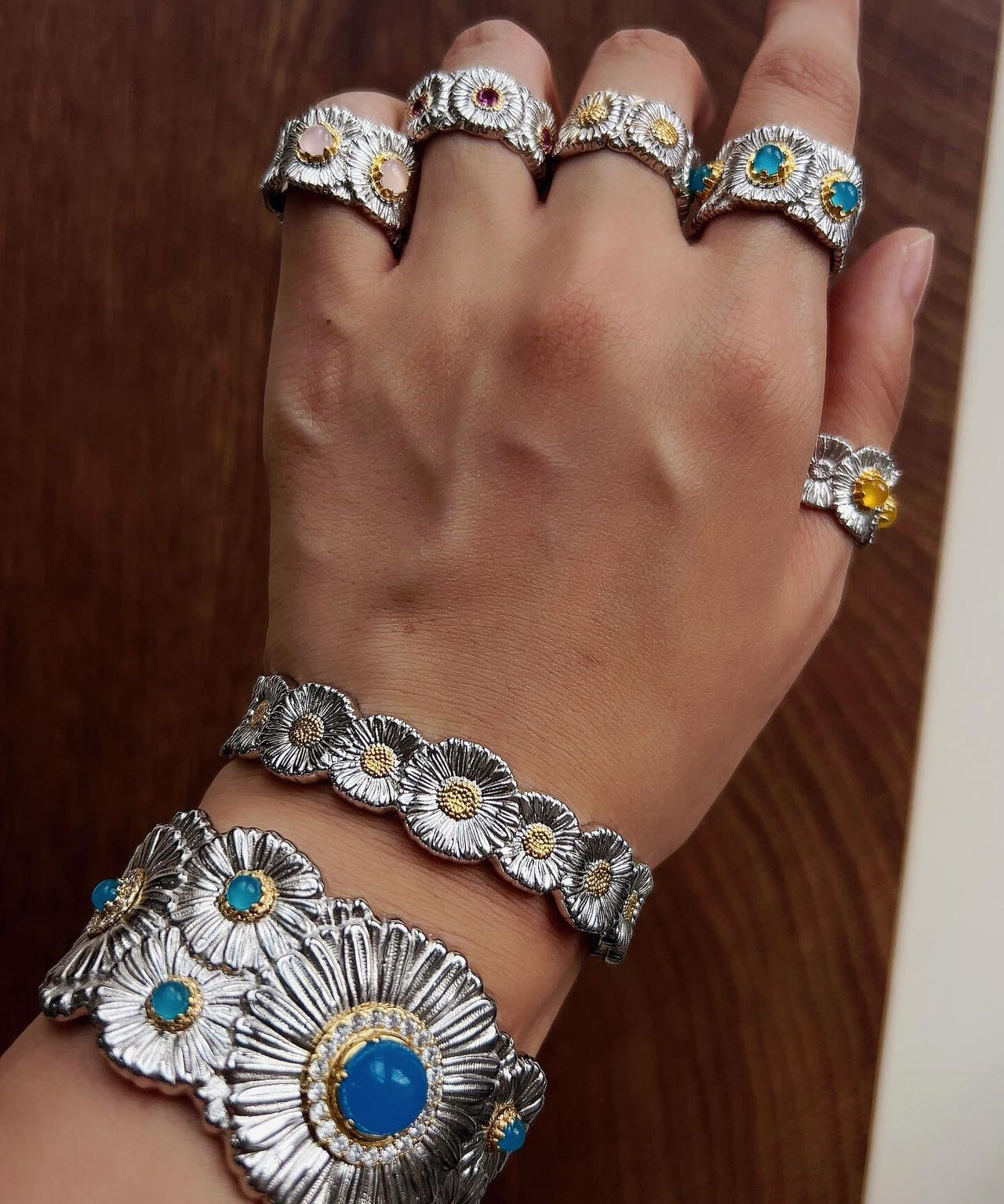 Daisy Bloom Open Cuff Bracelet - floysun