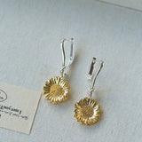 Daisy Drop Earrings - Matte Gold - floysun