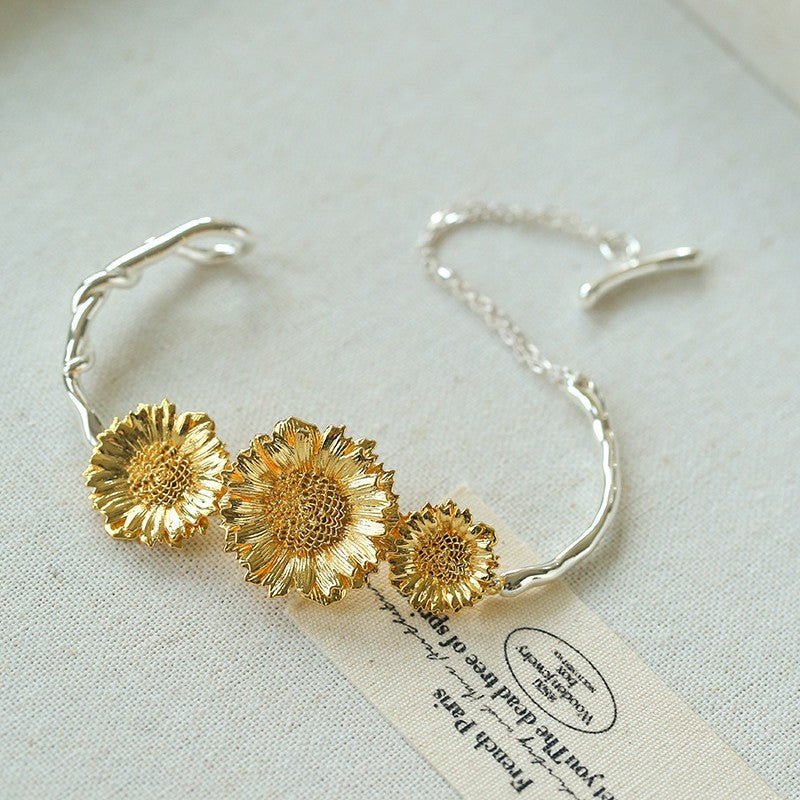 Daisy Flower Bangle - Matte Gold - floysun
