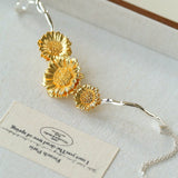 Daisy Flower Bangle - Matte Gold - floysun