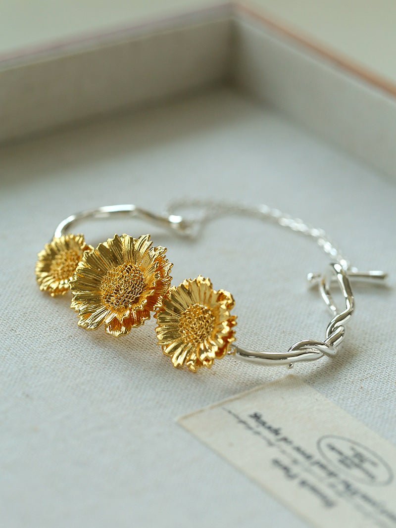 Daisy Flower Bangle - Matte Gold - floysun