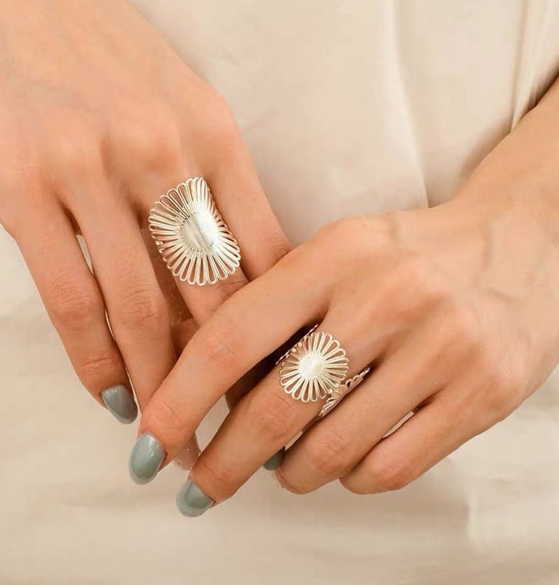 Daisy Hollow Open Ring - floysun