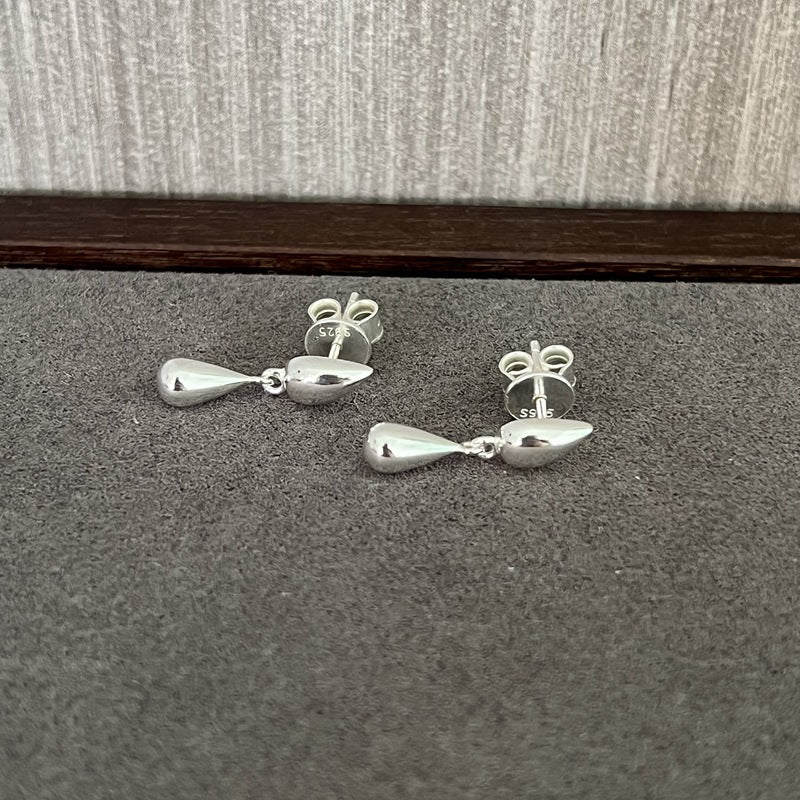 Danish Minimalist Polished Teardrop Earrings - floysun