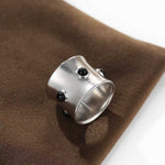 Designer Curved Black Onyx & Deer Antler Stone Band Ring - Wide - floysun