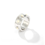 Designer Curved Black Onyx & Deer Antler Stone Band Ring - floysun