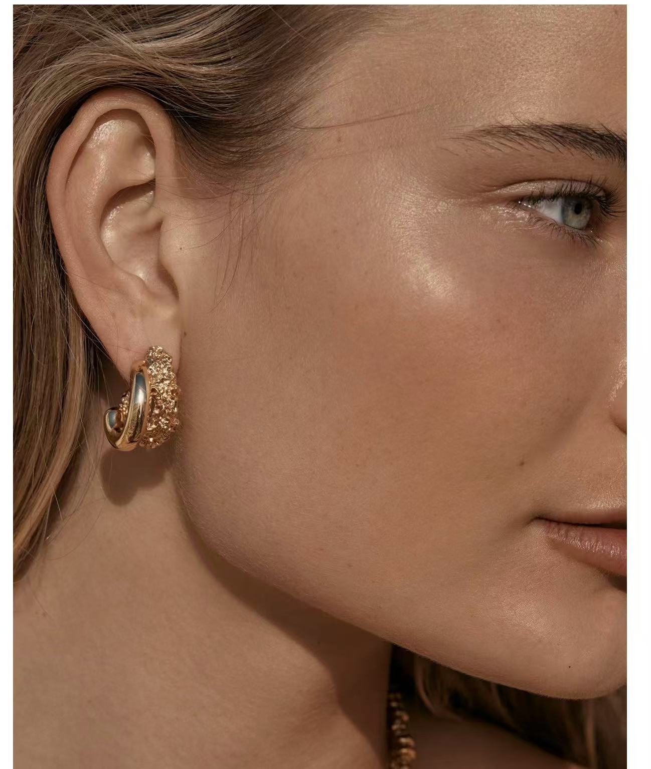 Designer Premium Dual Band Lava Textured Hoop Earrings - floysun
