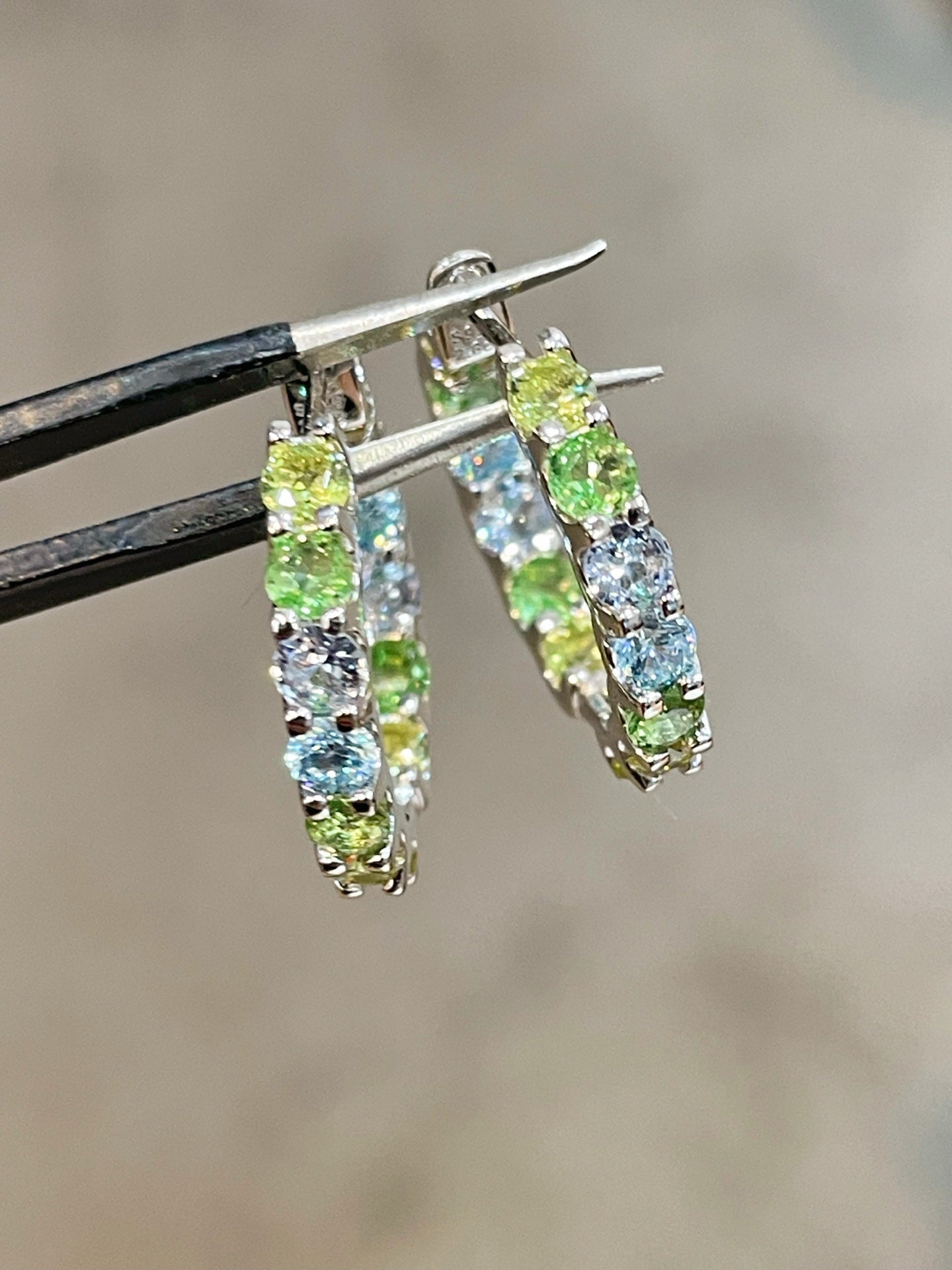 Dopamine Paraiba-Colour Gradient Hoop Earrings - floysun