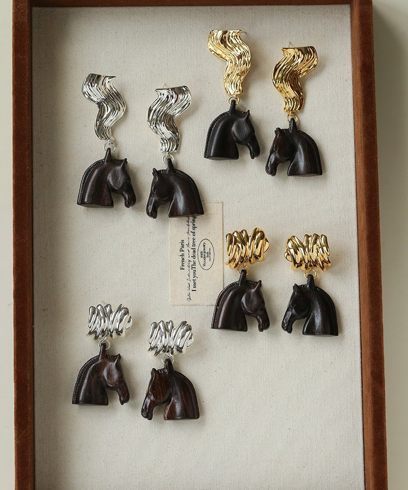 Ebony Horse Head Statement Earrings - floysun