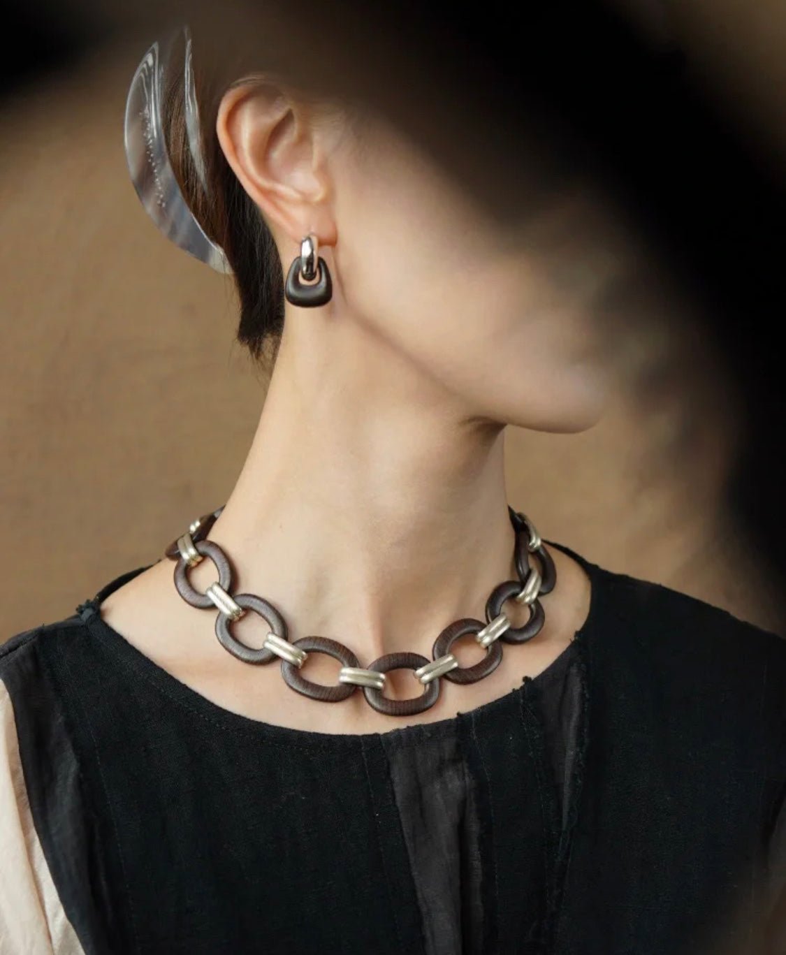 Ebony Wood Elliptic Necklace - floysun