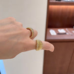 Elegant Vertical Stripe Ring - Gold - floysun