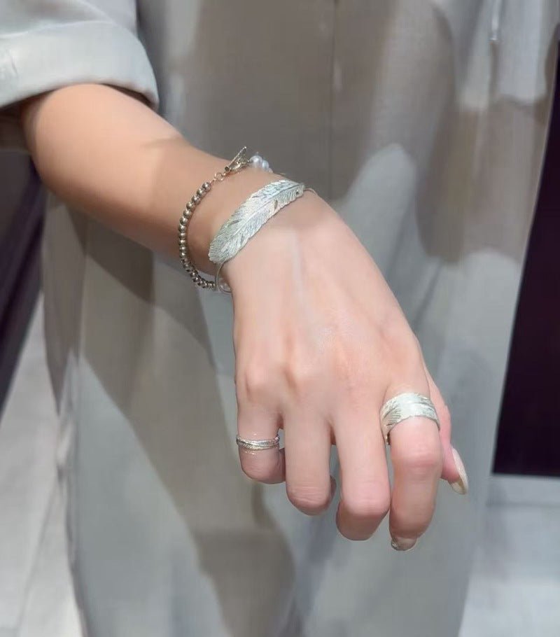 Embossed Feather Wide Band Ring - floysun