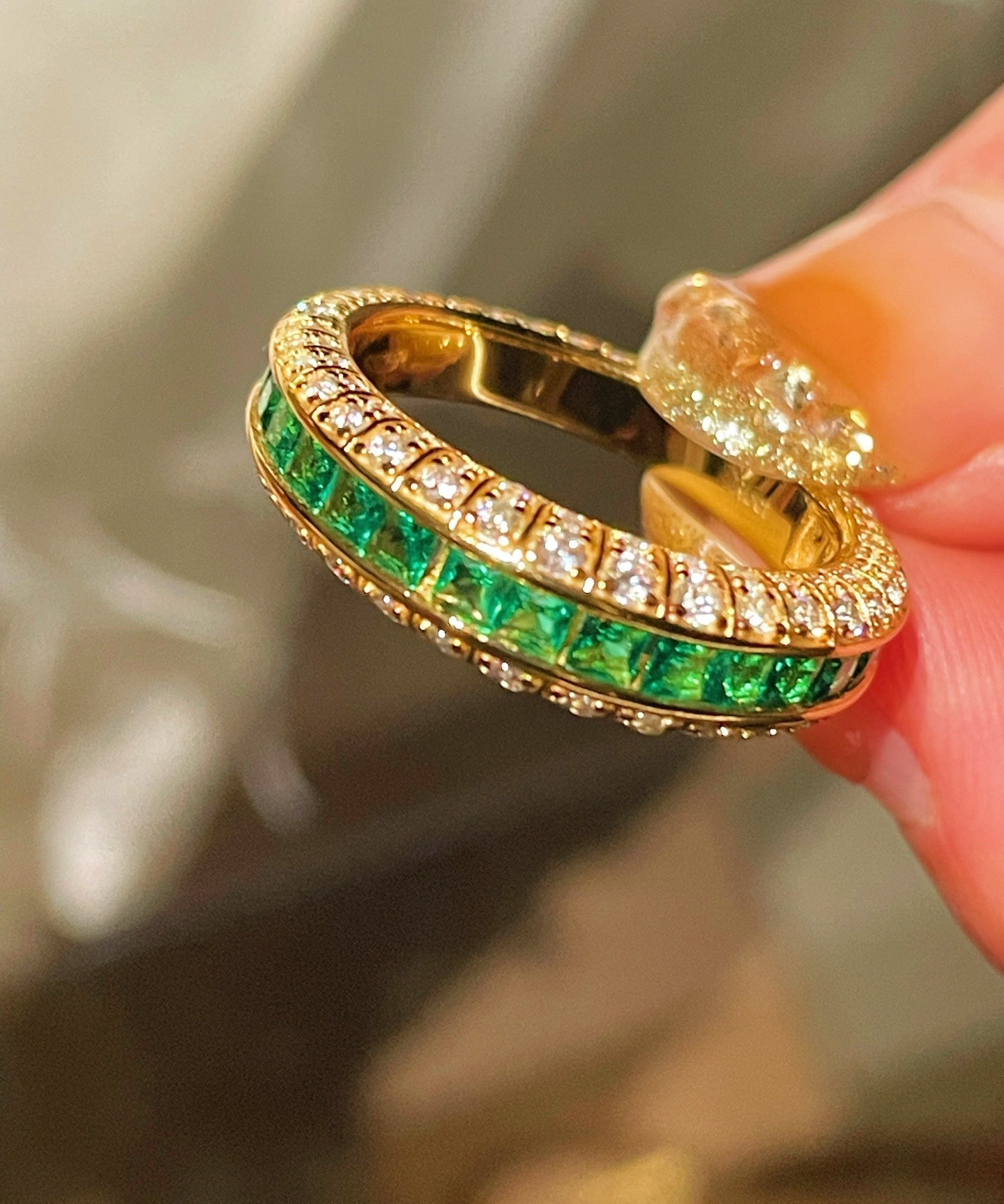 Emerald Dual - Faced Full Diamond Ring - floysun